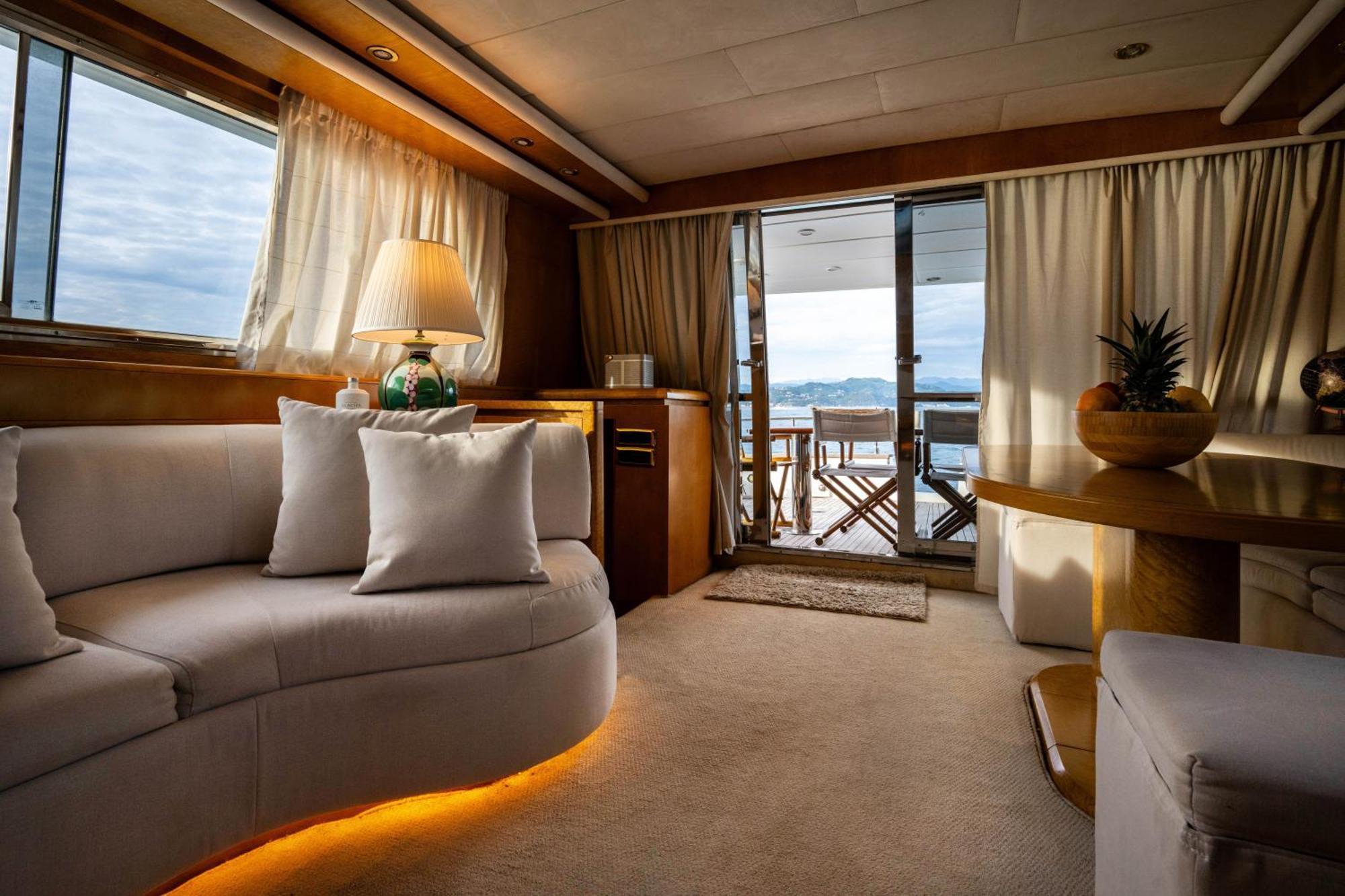Bateau-hôtel Yacht San Lorenzo 22